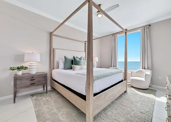 Spanish Key Unit 406 * Pensacola